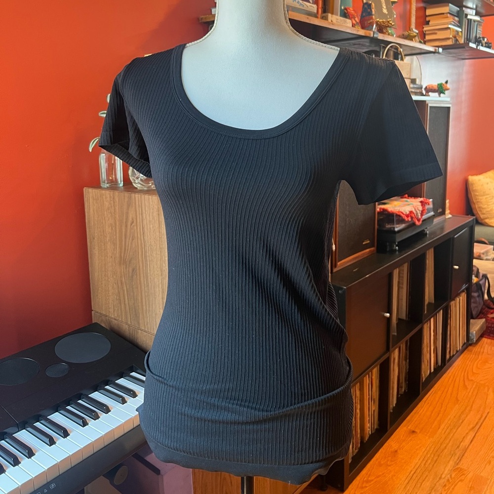 Ingrid & Isabel maternity top